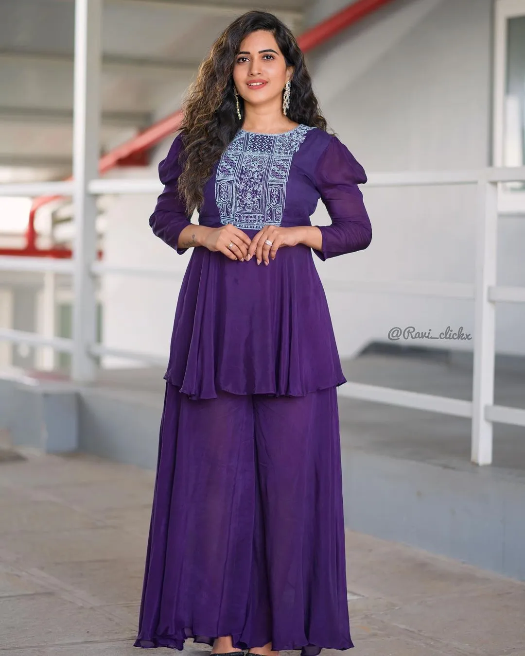 TELUGU TV ACTRESS SRAVANTHI CHOKARAPU PHOTOSHOOT IN VIOLET DRESS 2